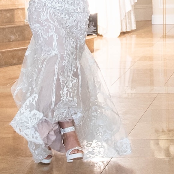 White block heels - Picture 10 of 10